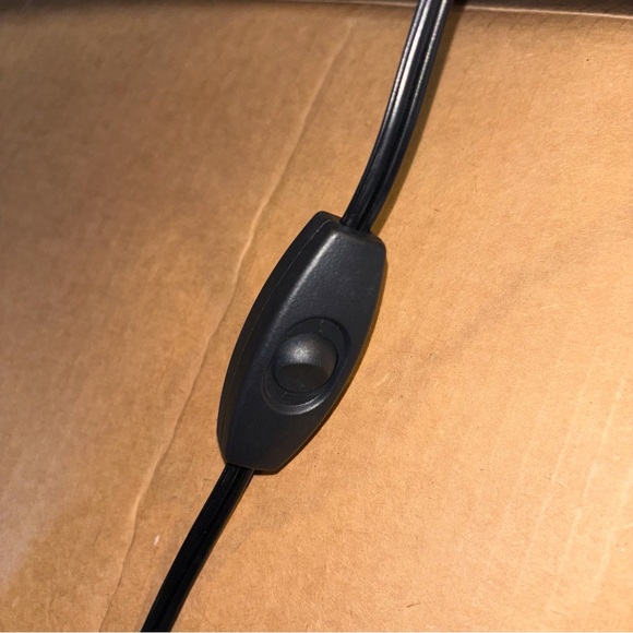 Hummingbird Tulip Glass & Bronze Dragonfly Tiffany Vintage Style Lamp TL4352-LLF - Picture 7 of 7